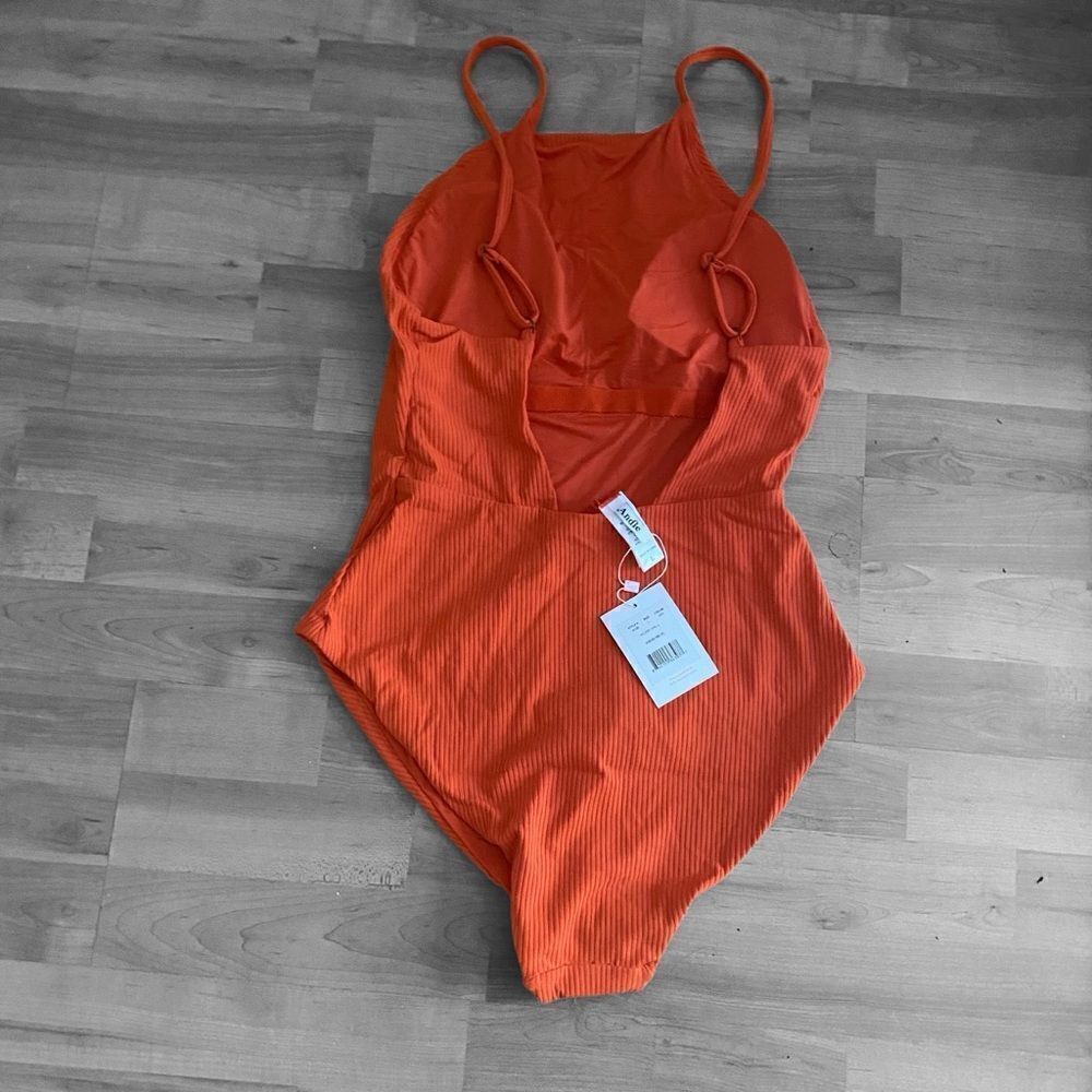 Andie 1 One Piece Swimsuit Asbury Rib Sire Orange Size Large NWT - Picture 5 of 9